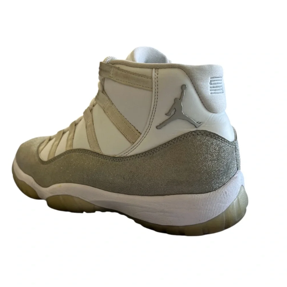 JORDAN - AJ11 RETRO MID WHITE GLITTER GREY “VAST GREY” SNEAKERS